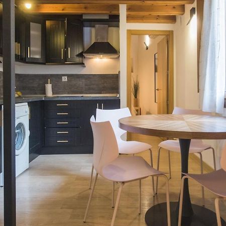 Madera Y Piedra - Apartamentos Aloha Toledo Kültér fotó