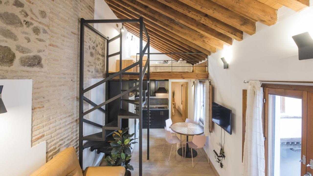 Madera Y Piedra - Apartamentos Aloha Toledo Kültér fotó